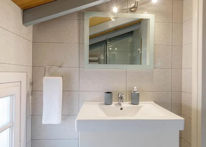 Sunny Skylight Loft! Apartamento *