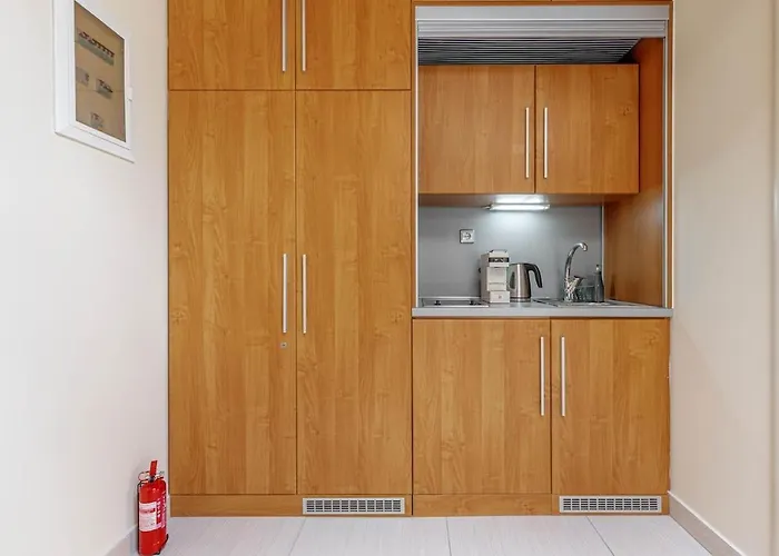 Sunny Skylight Loft! Apartamento *